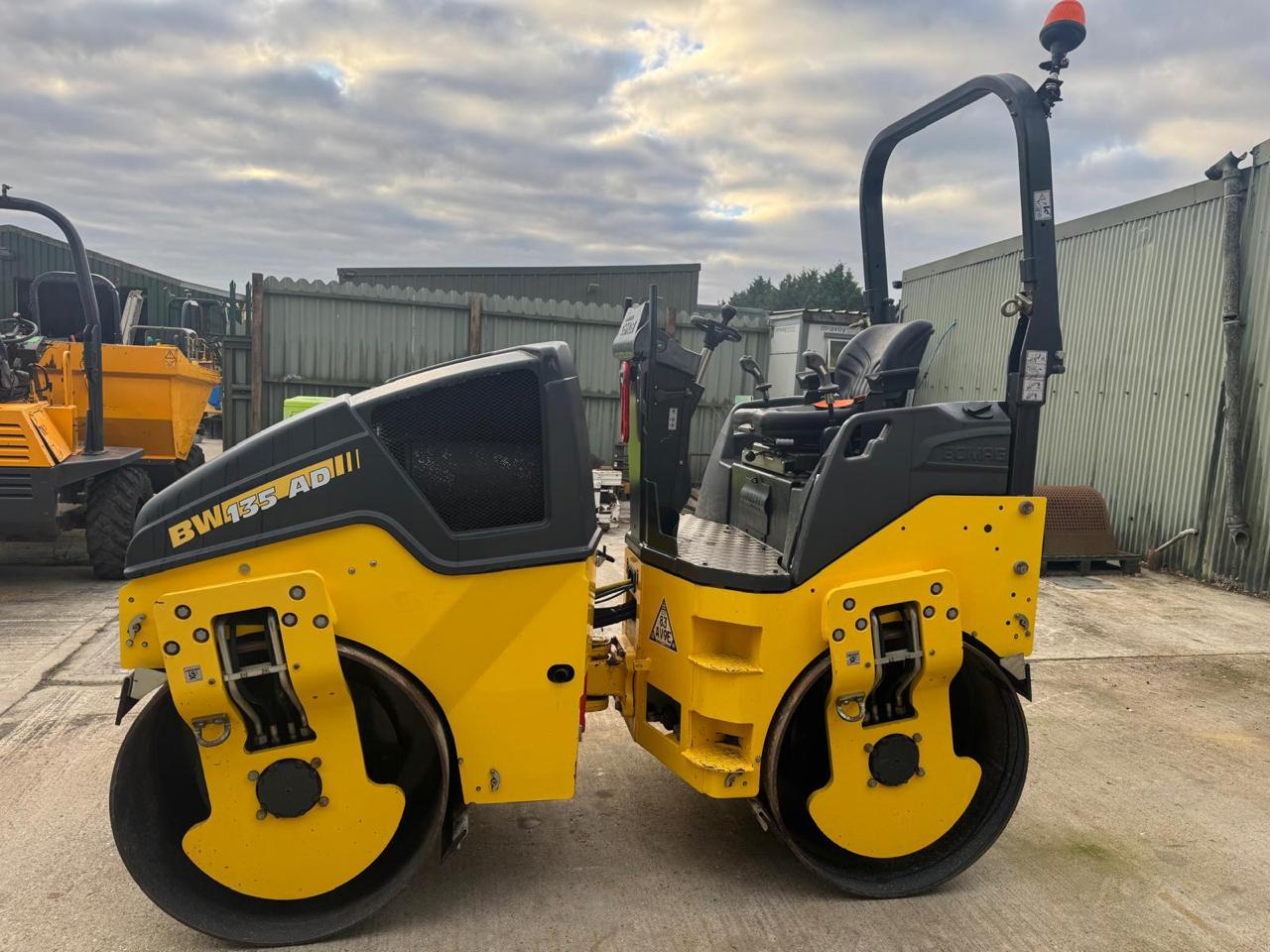 Bomag BW135 roller